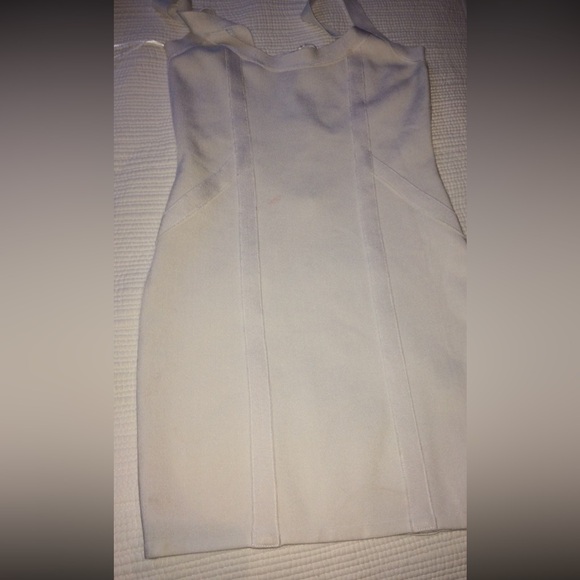 Guess dress - Picture 3 of 5